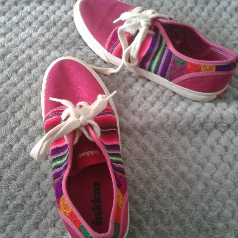 Innkas Cotton Candy Low Top - Picture 2 of 3